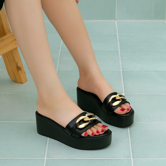 Chain Accent Wedge Slides